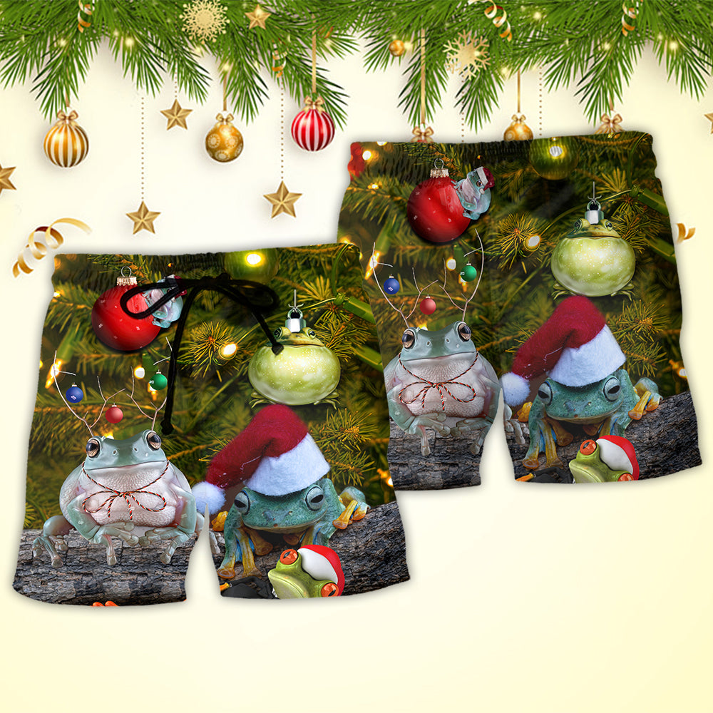 Christmas Frog Beach Shorts Pattern Detail For Casual Outings And Versatile Outdoor Wear