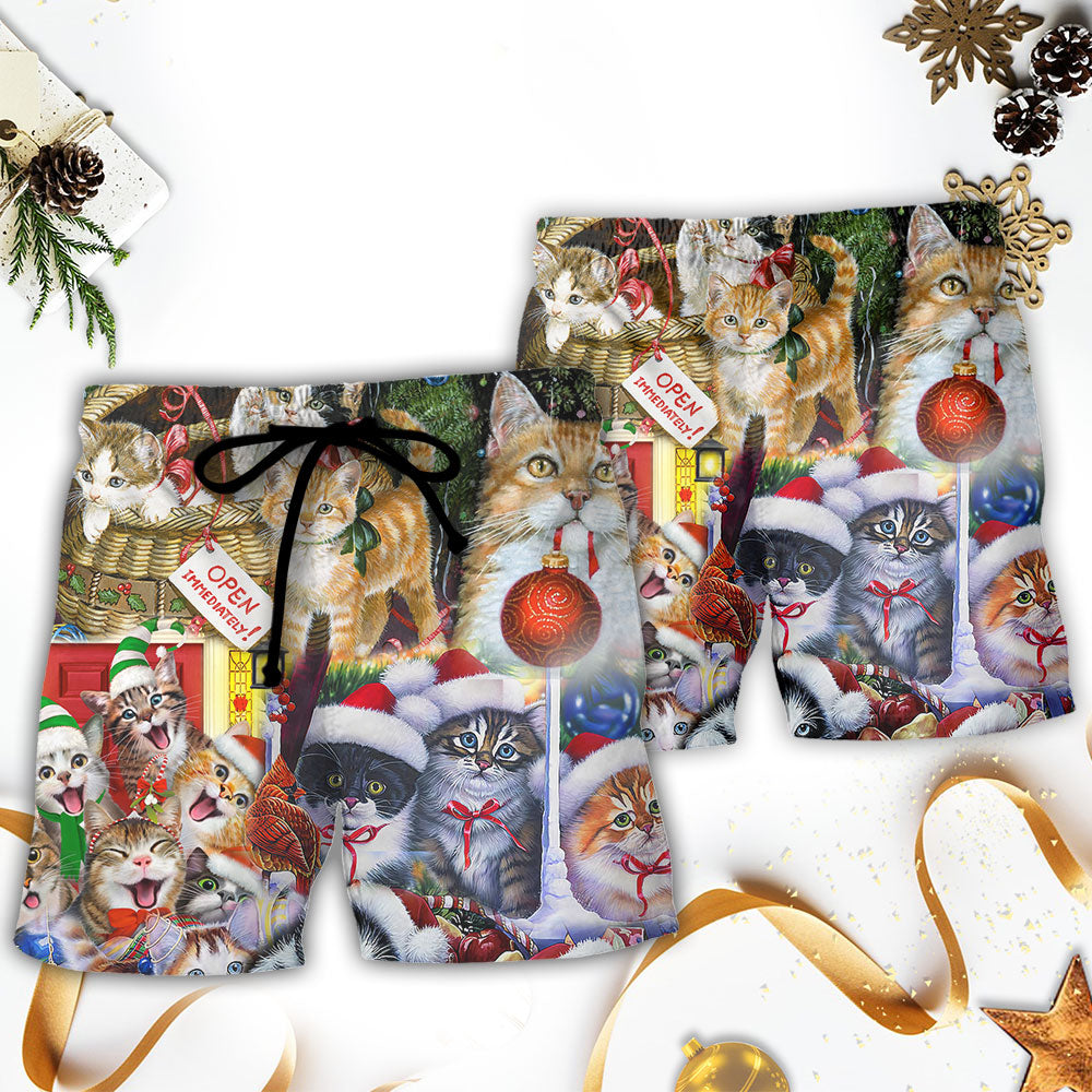 Christmas Cat Beach Shorts Pattern Detail For Outdoor Activities And Leisure And Relaxation