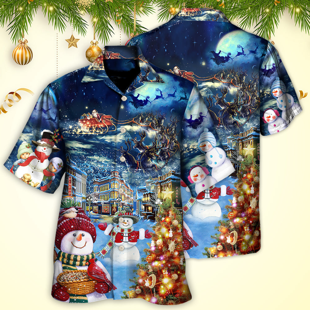 Snowman Christmas Family Light Hawaiian Shirt For Vacation Days And Relaxed Coastal Outings