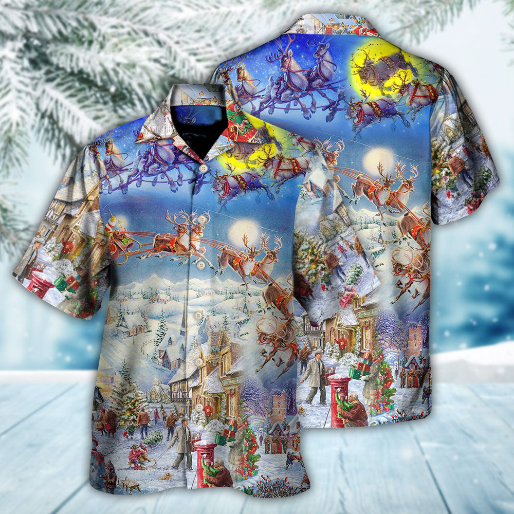 Christmas Santa Reindeer Hawaiian Shirt For Beach Parties And Weekend Getaways