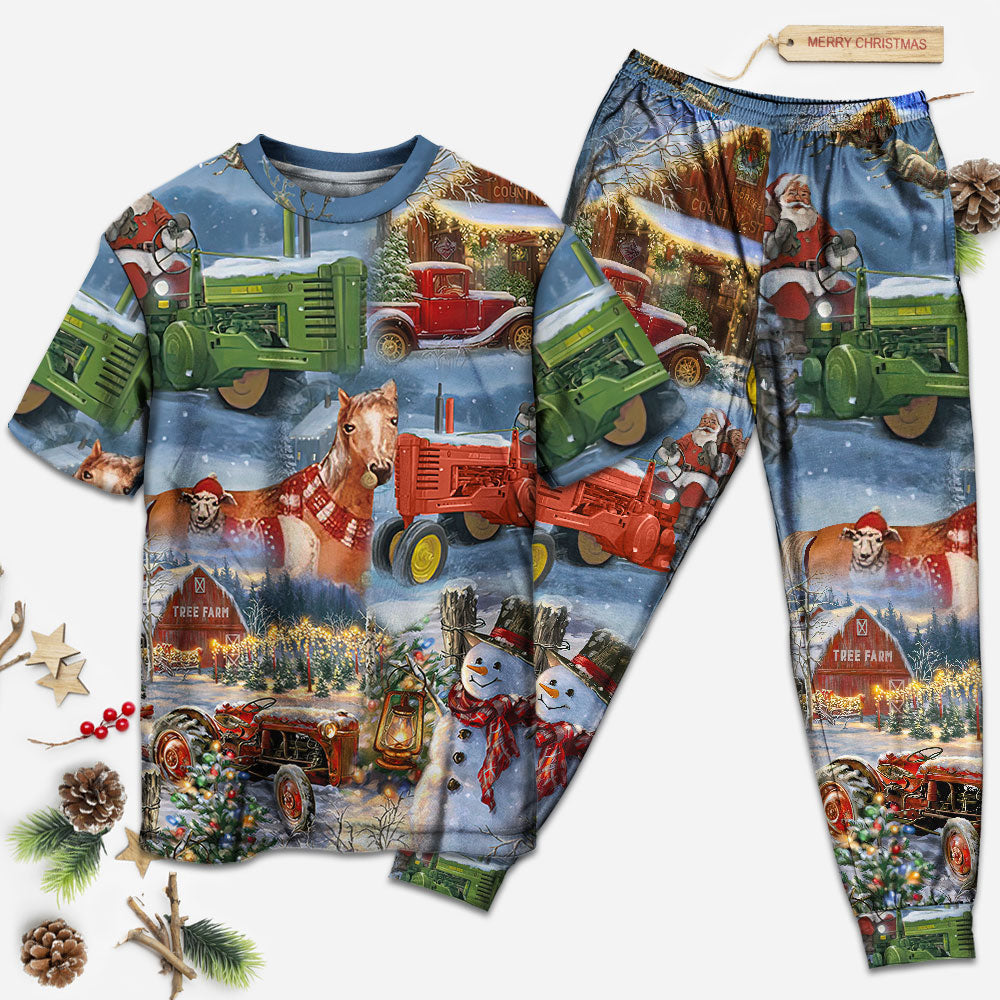 Farmhouse Christmas Happiness Short Sleeve Pajamas Set For Holiday Bedtime And Cozy Home Wear