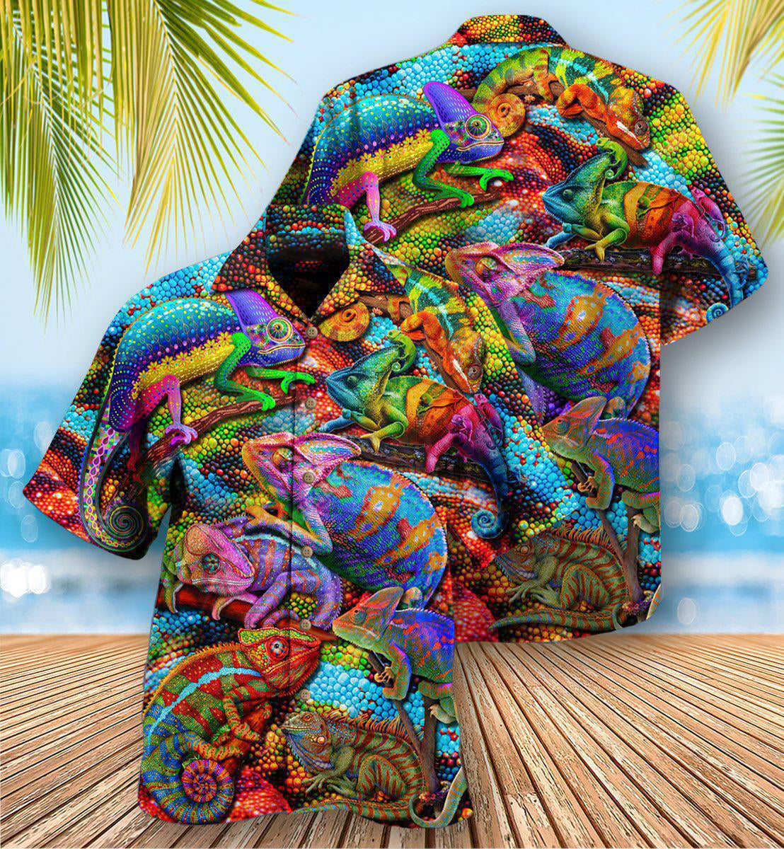 Chameleon Animals Looks Hawaiian Shirt Design Detail For Sunny Adventures And Casual Wear