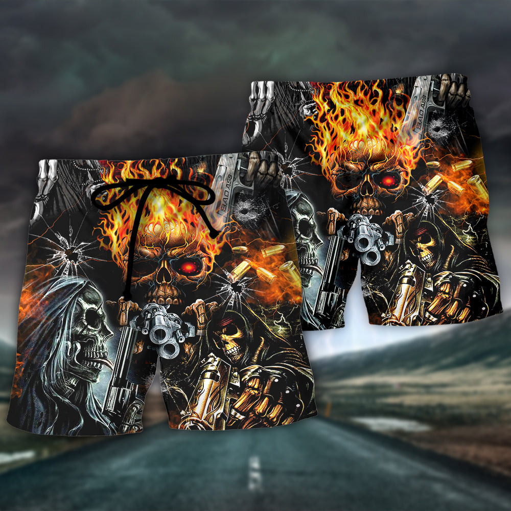 Flame Skull Beach Shorts Pattern Detail For Relaxed Weekends And Travel Ready Comfort