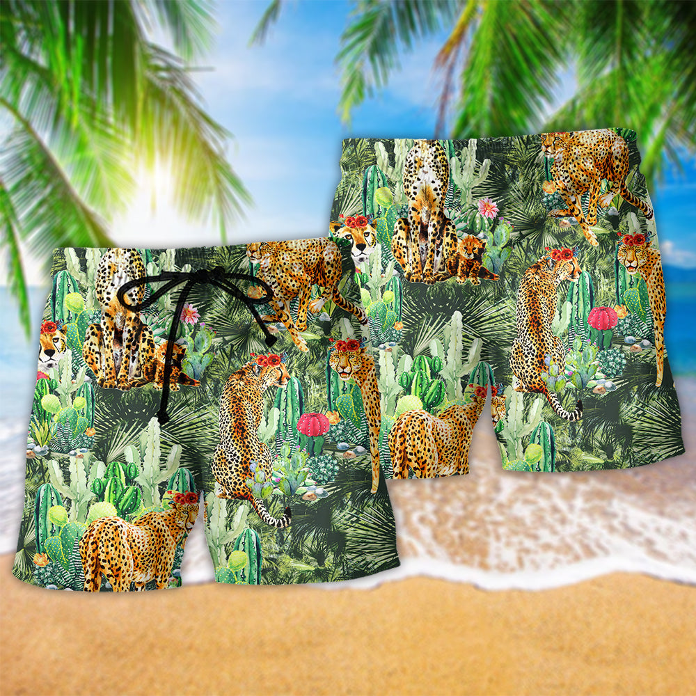 Catamount Cactus Beach Shorts Pattern Detail For Leisure Travel And Flexible Everyday Wear