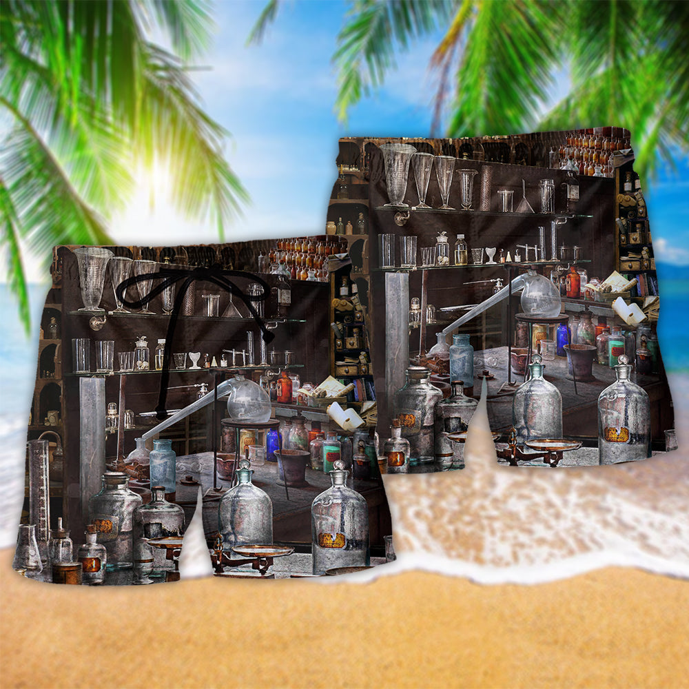Calm Chemistry Beach Shorts Pattern Detail For Weekend Travel And Casual Outdoor Comfort