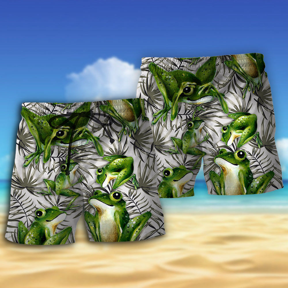 Frog Makes Me Happy Summer Beach Shorts For Animal Lovers And Summer Vacation Style