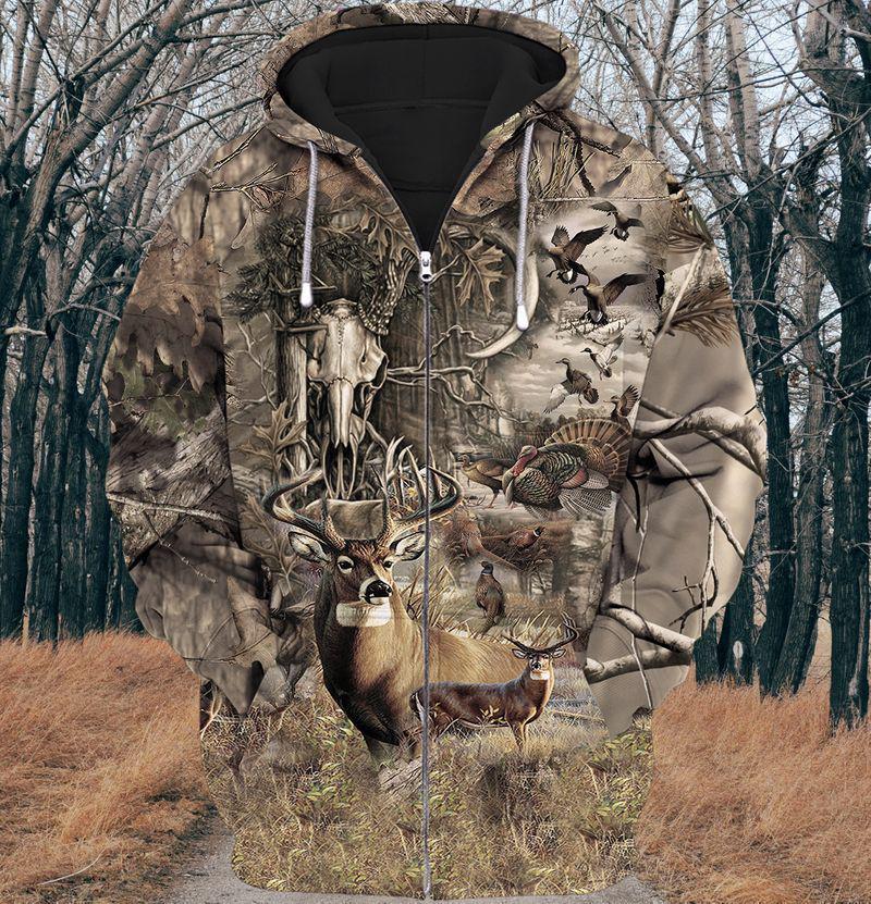 Hunting Deer Hoodie For Country Outings Camping Travel And Thoughtful Gifting