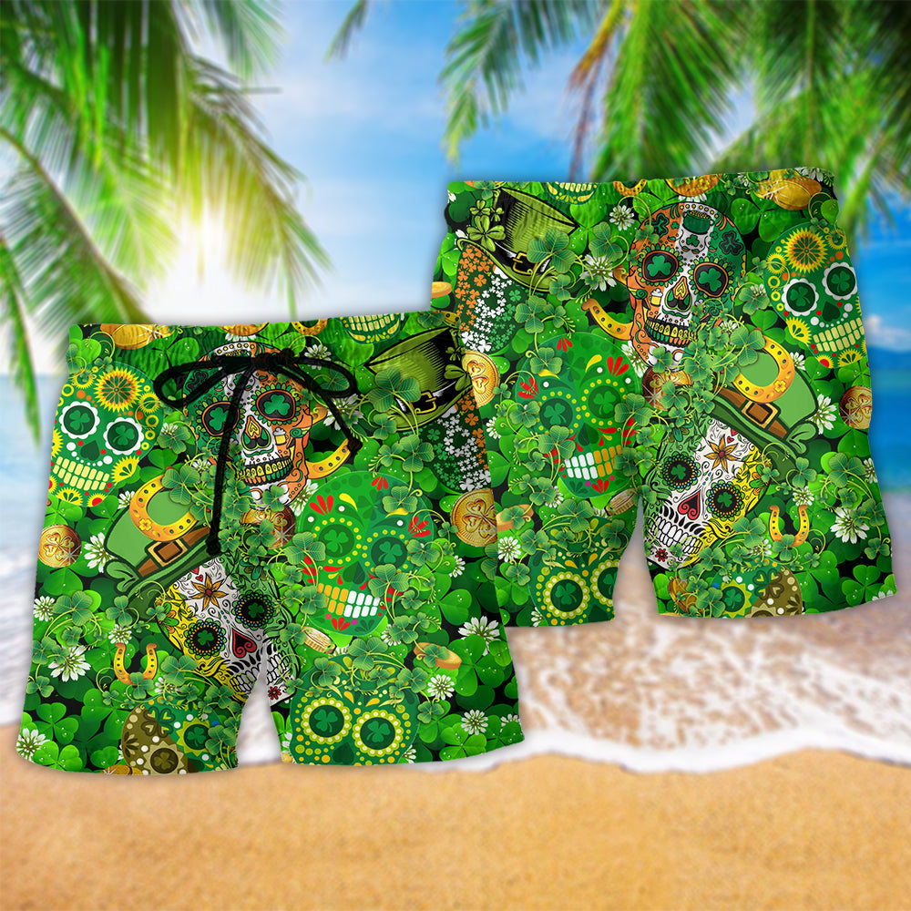 Irish Skull Green Gold Pride Beach Shorts Pattern Detail For Weekend Travel And Comfortable Daily Wear