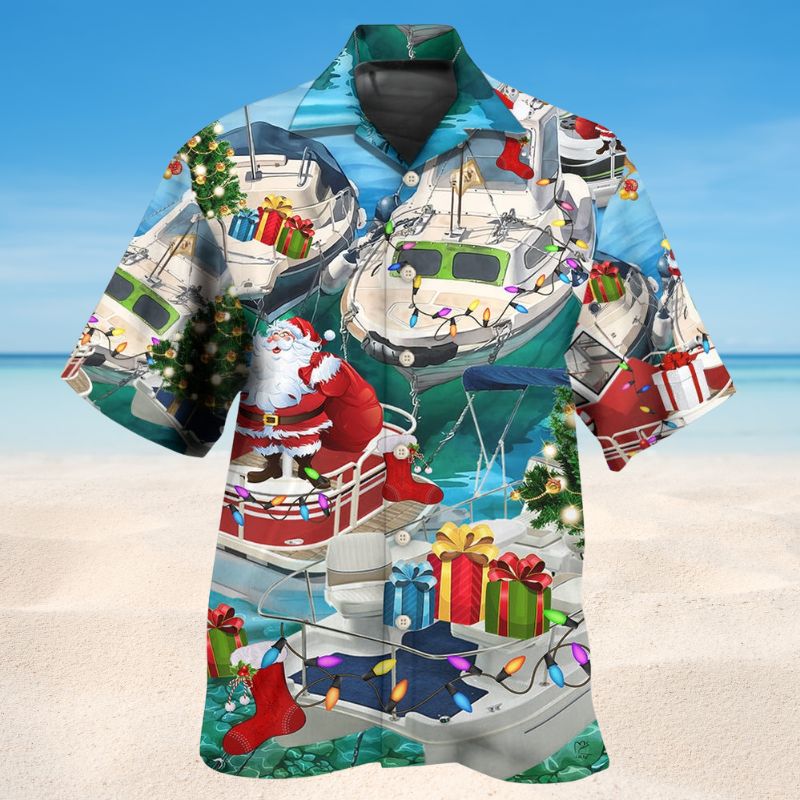 Santa'S Pontoon Coming Town Hawaiian Shirt For Tropical Holidays, Outdoor Gatherings, And Everyday Comfort