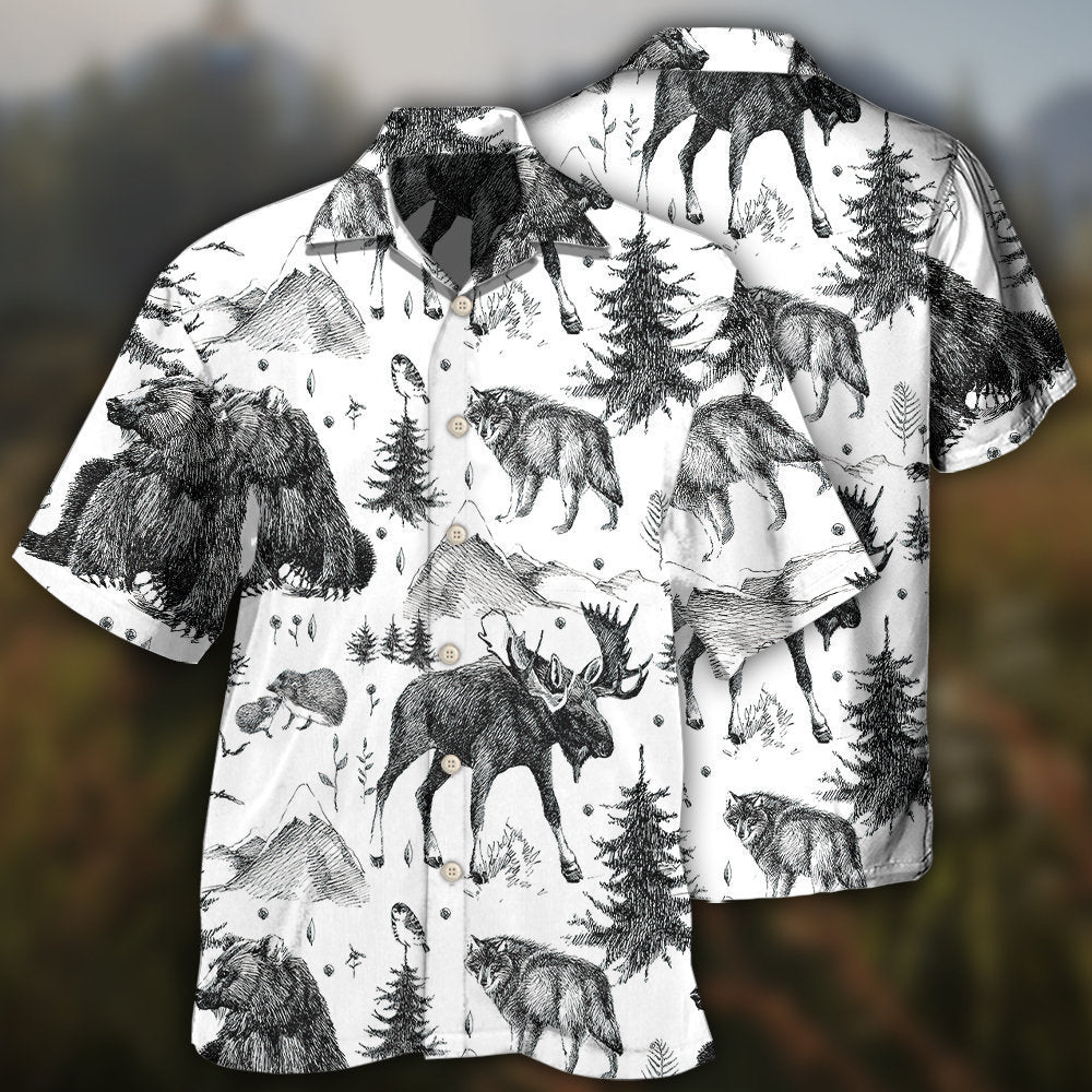 Black Wildlife Hawaiian Shirt With Detailed Graphic For Beach Parties Vacation Travel And Relaxed Casual Style