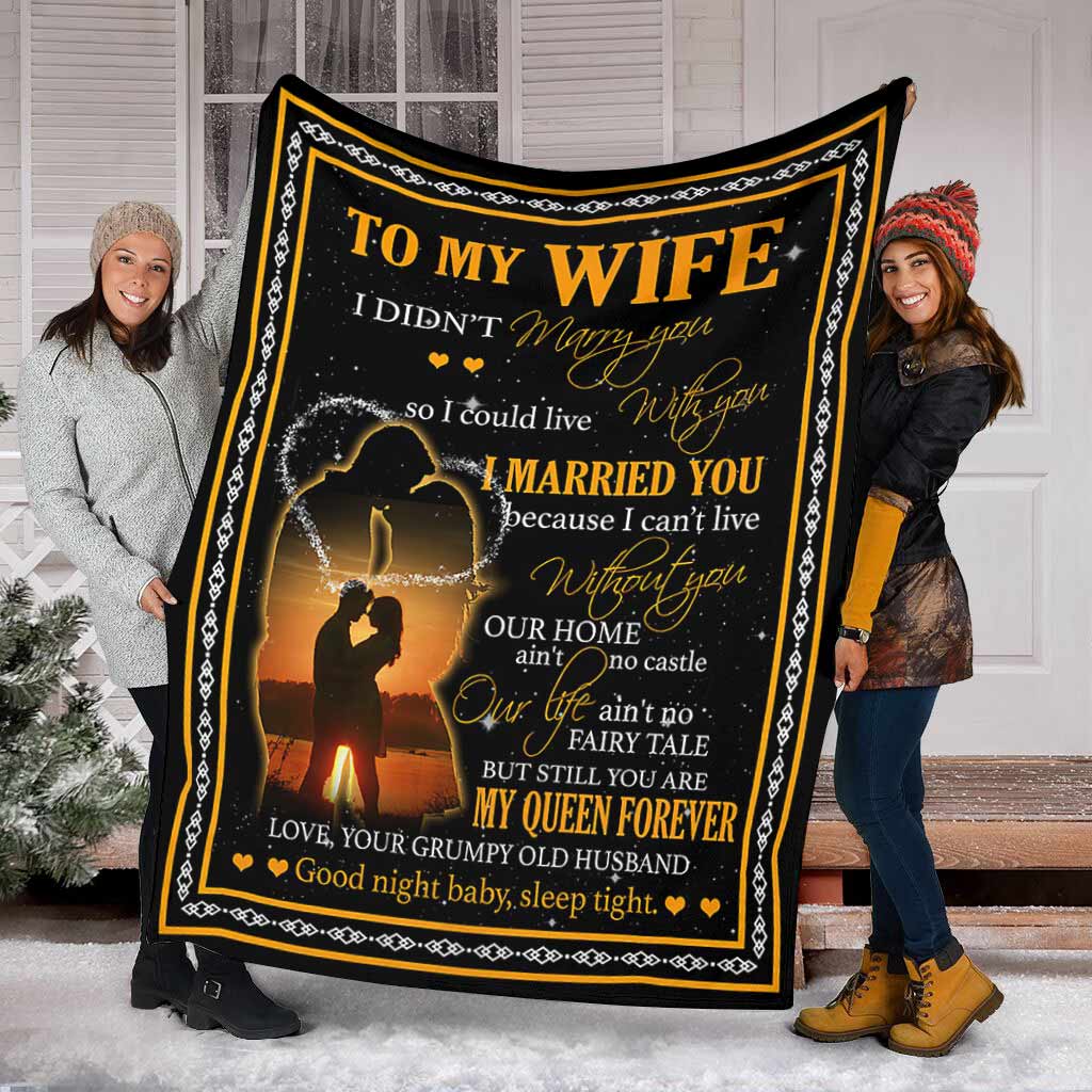 Family To My Wife My Queen Forever Flannel Blanket For Cozy Bedroom Sofa Decor