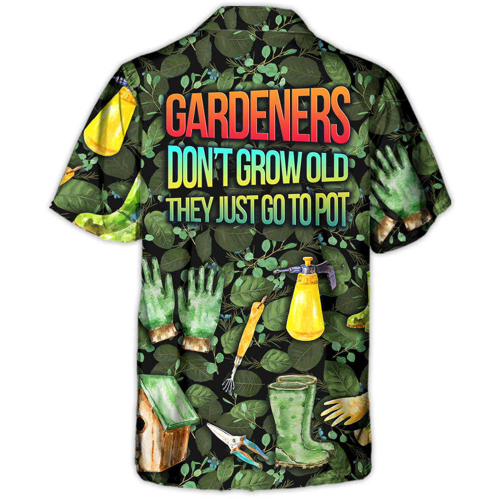 Vintage Gardening Plants Hawaiian Shirt Pattern Detail For Outdoor Gatherings