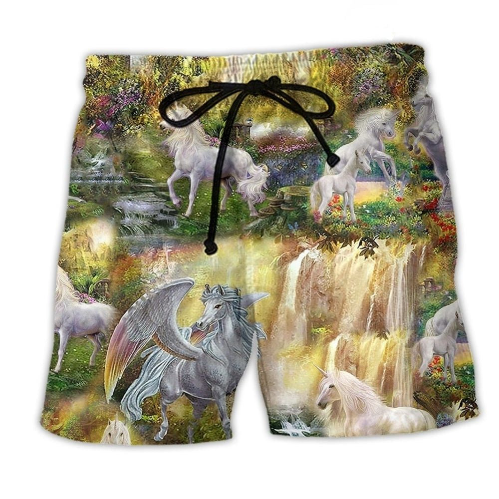 Horse Paradise Beautiful Nature Beach Shorts Pattern Detail For Sunny Outdoor Activities