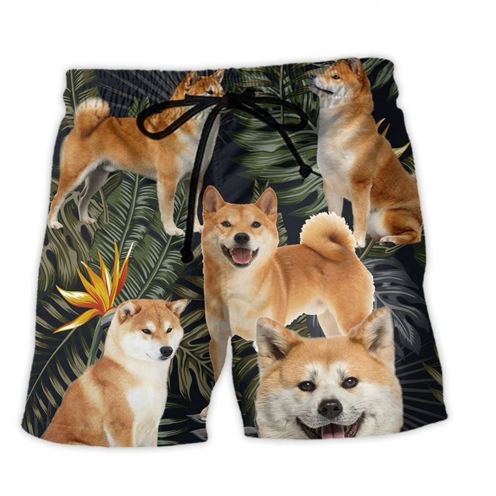 Akita Tropical Leaf Floral Beach Shorts Pattern View For Coastal Holidays And Casual Activities