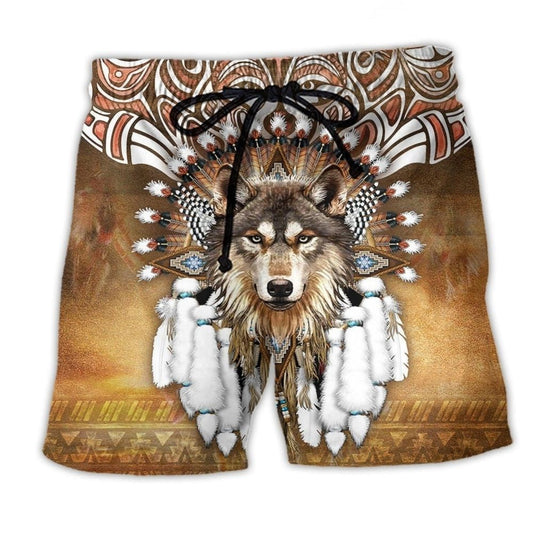 Southwestern Wolf King Feather Beach Shorts For Vacation Travel And Bright Summer Outfits