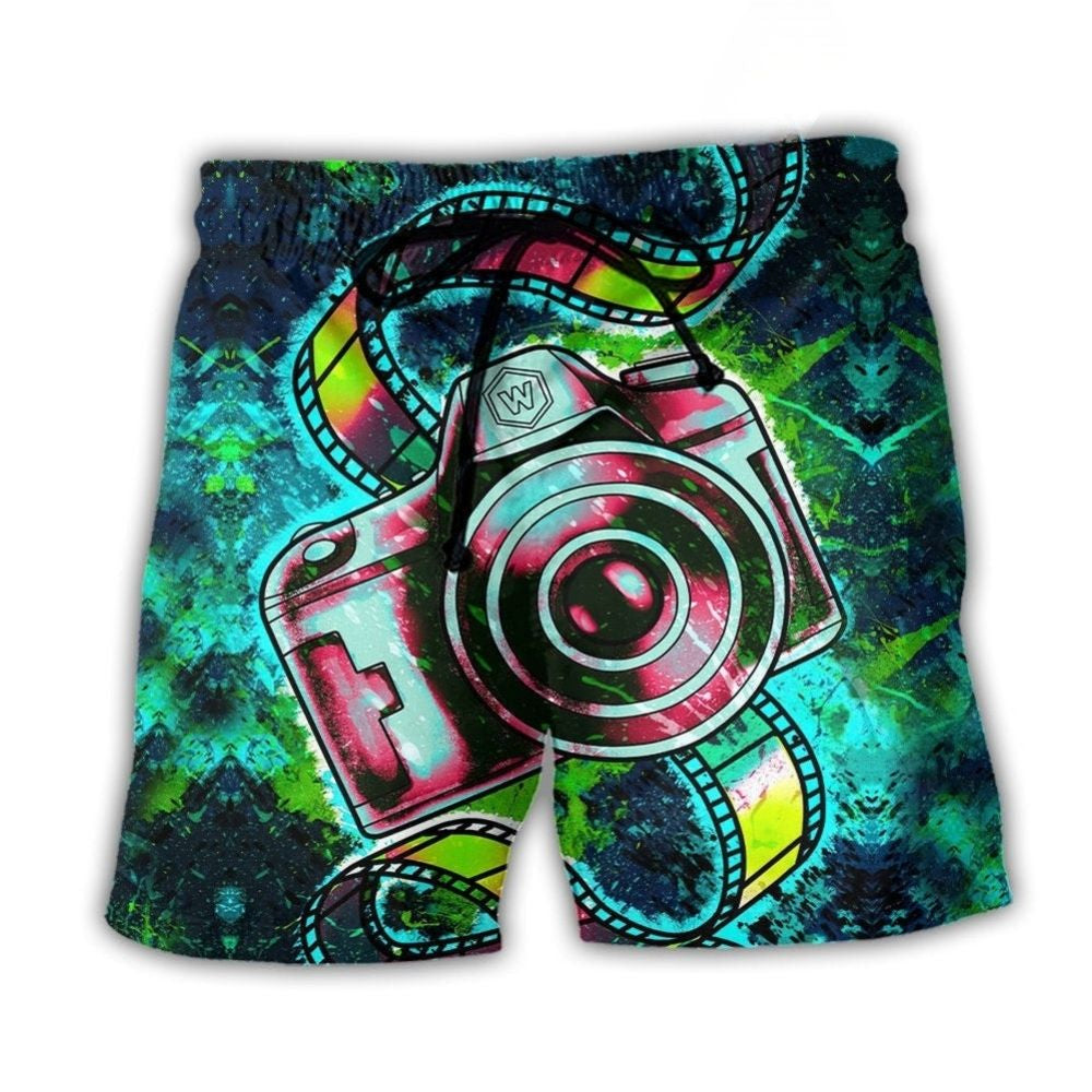 Abstract Colorful Retro Camera Beach Shorts Pattern View For Coastal Holidays And Casual Activities