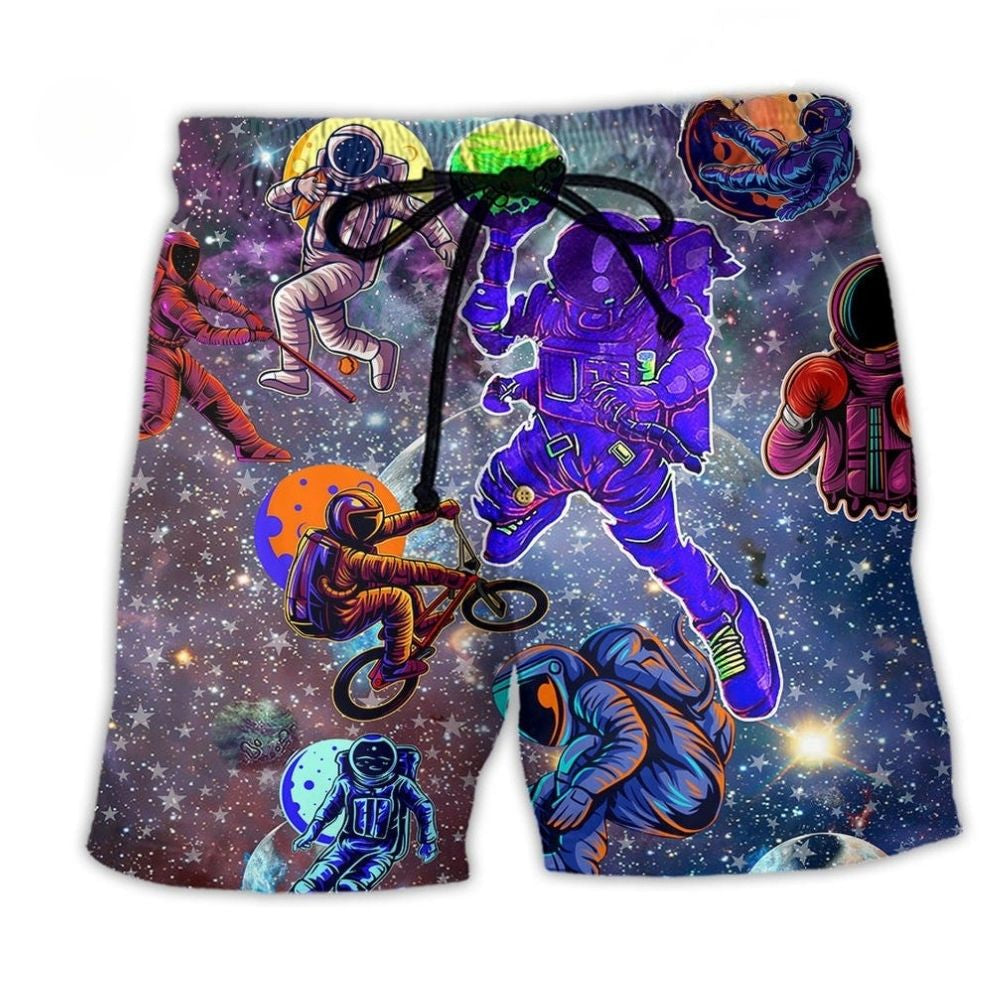 Astronaut Galaxy Discovery Beach Shorts For Seaside Travel And Flexible Everyday Wear