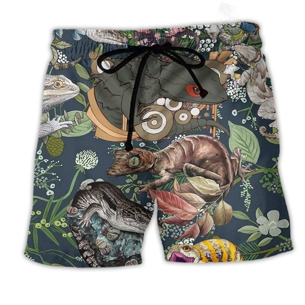 Reptile Lover Wild Nature Beach Shorts For Outdoor Adventures And Thoughtful Seasonal Gifts