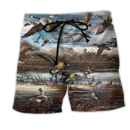 Canada Geese Animal Beach Shorts For Seaside Travel And Flexible Everyday Wear