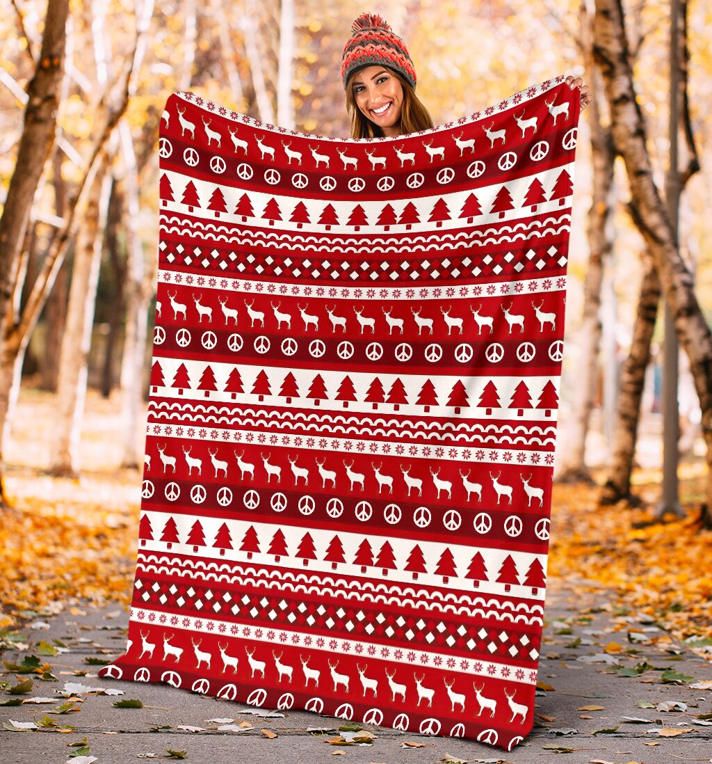 Christmas Simple But Nice Flannel Blanket For Cozy Bedroom Sofa Decor