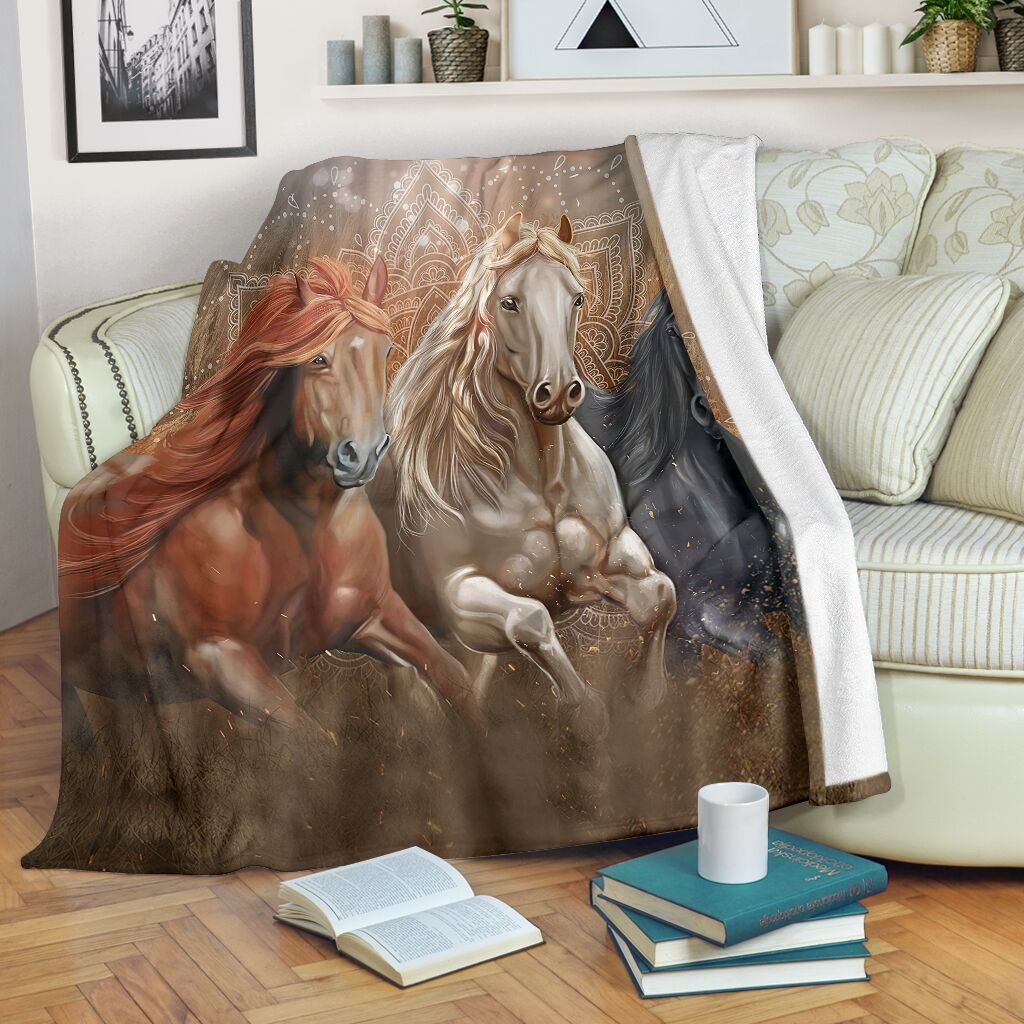Horse Chase His Dream Flannel Blanket For Cozy Bedroom Sofa Decor