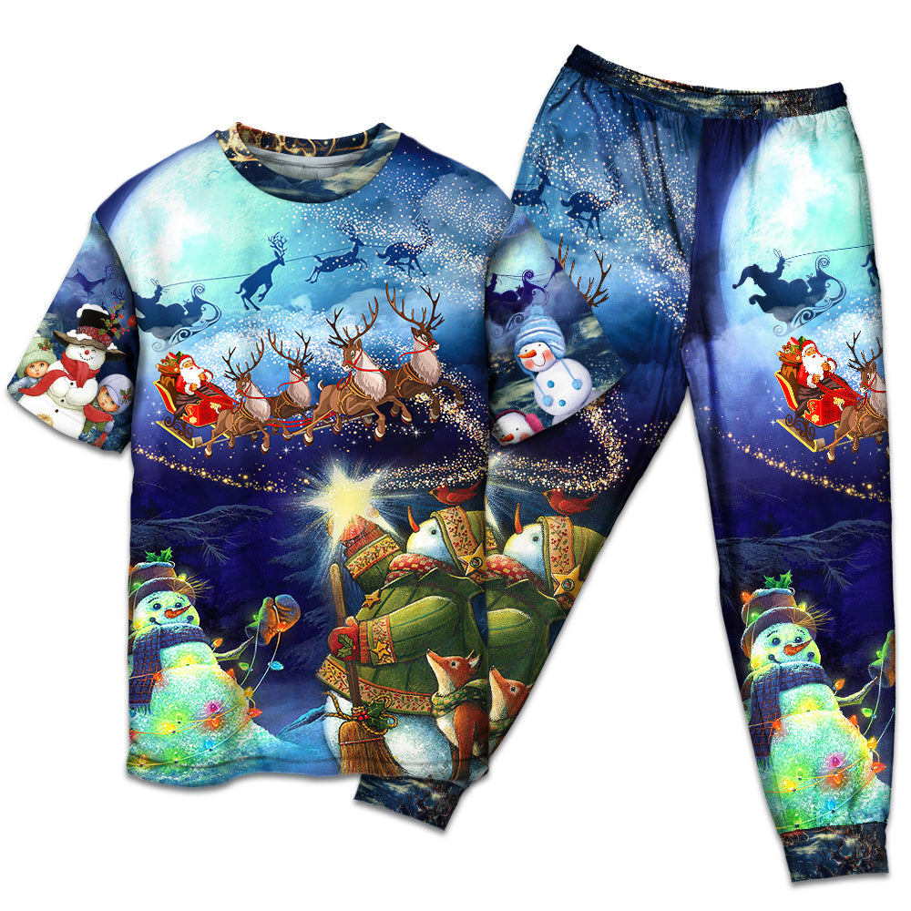 Santa Holiday Reindeer And Snowman Short Sleeve Pajamas Set For Christmas Sleepwear And Family Lounging