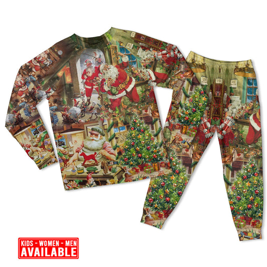 Santa Christmas Toy Workshop Long Sleeve Pajamas Set For Winter Nights And Thoughtful Gifting