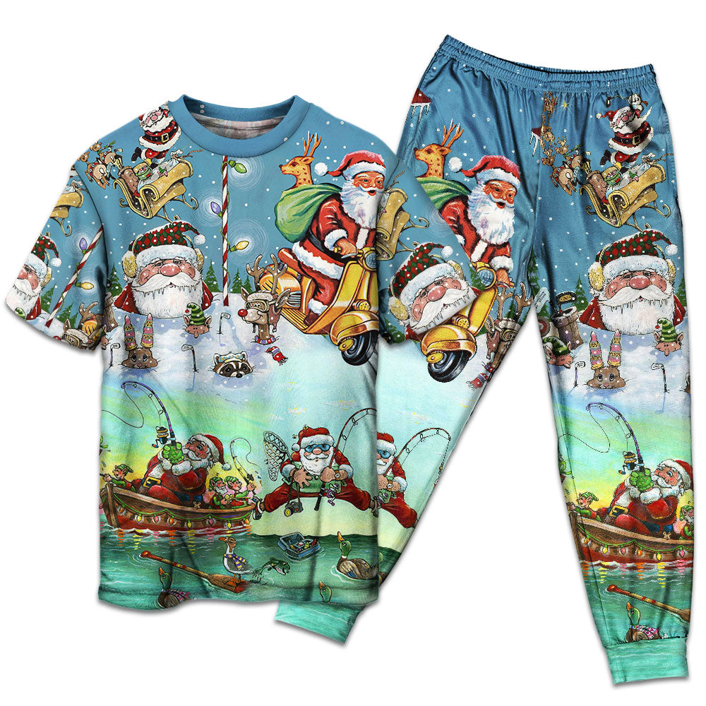 Cute Santa Christmas Short Sleeve Pajamas Set For Holiday Travel And Comfortable Home Wear