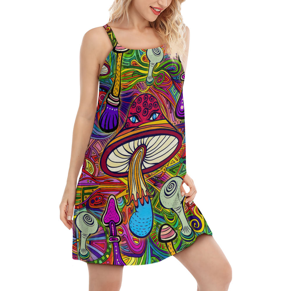 Hippie Mushroom Hypnotizing V-Neck Sleeveless Cami Dress For Vacations And Artistic Everyday Fashion