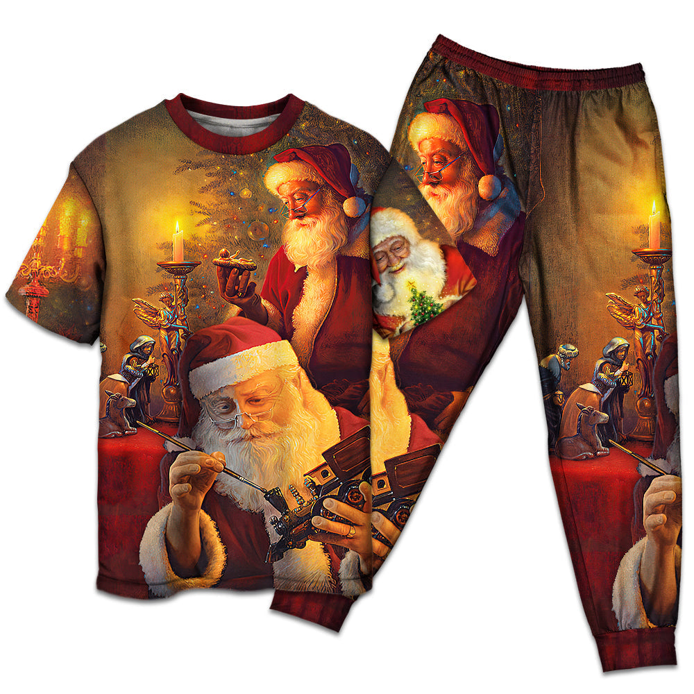 Santa Christmas Spirit Short Sleeve Pajamas Set For Winter Nights And Thoughtful Gifting