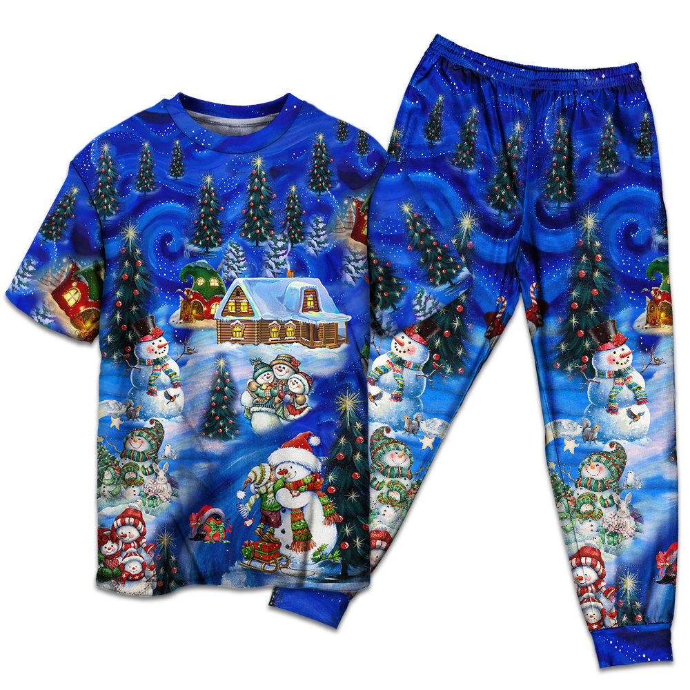 Playful Snowman Friends Christmas Short Sleeve Pajamas Set For Christmas Sleepwear And Family Lounging