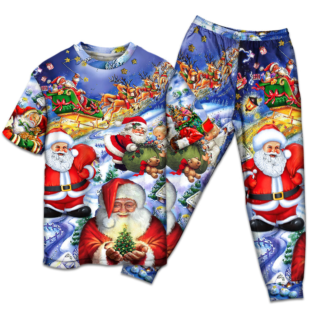 Playful Santa Christmas Celebration Short Sleeve Pajamas Set For Christmas Mornings And Relaxed Lounging