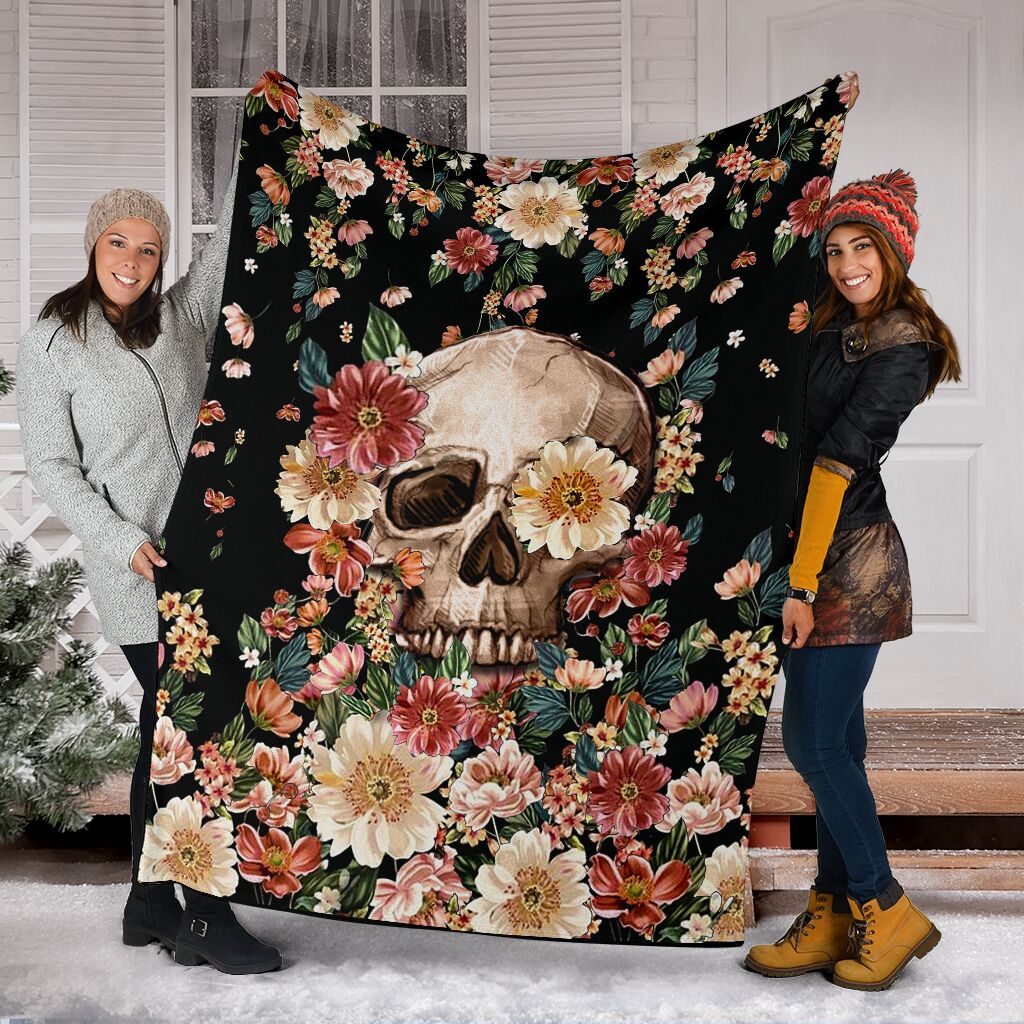 Skull Floral So Mysterious Flannel Blanket For Cozy Bedroom Sofa Decor