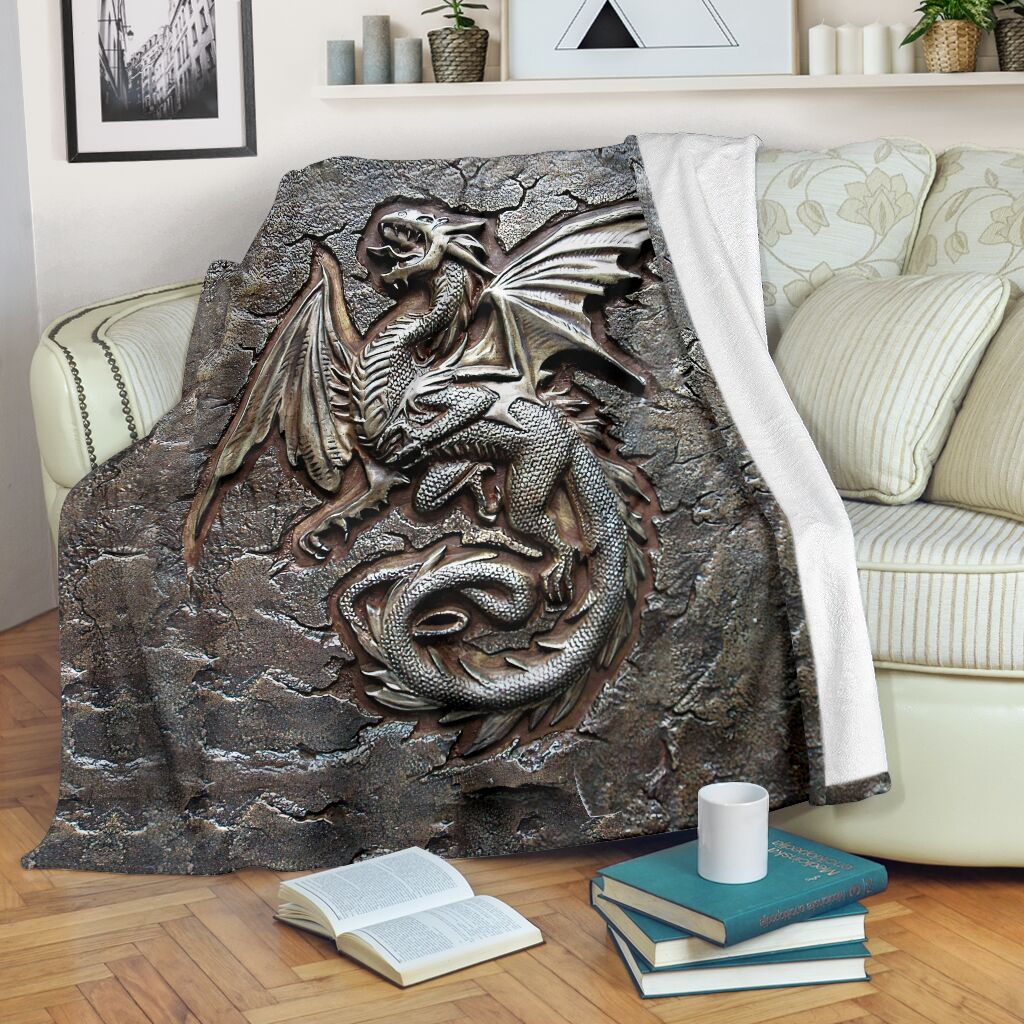Dragon Protects Your Life Flannel Blanket For Cozy Bedroom Sofa Decor
