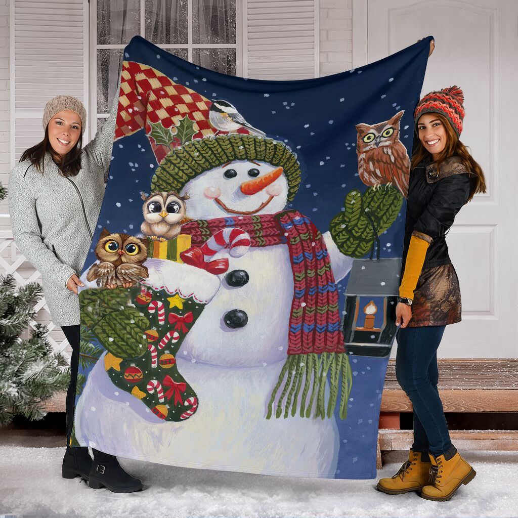 Owl Christmas Is Coming Flannel Blanket For Cozy Bedroom Sofa Decor