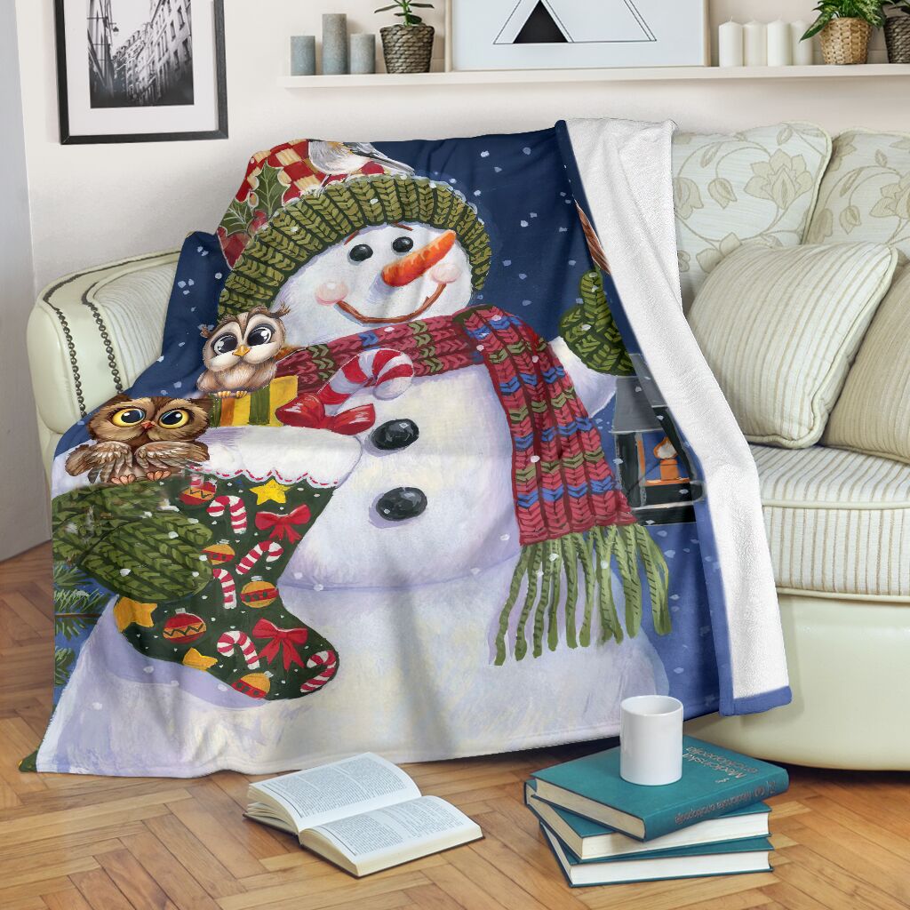Owl Christmas Is Coming Flannel Blanket For Cozy Bedroom Sofa Decor