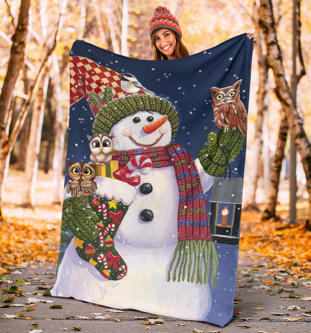 Owl Christmas Is Coming Flannel Blanket For Cozy Bedroom Sofa Decor