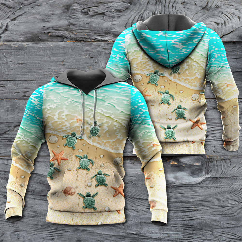 Turtle Love Ocean Hoodie For Sea Enthusiasts Vacation Style And Comfortable Layering