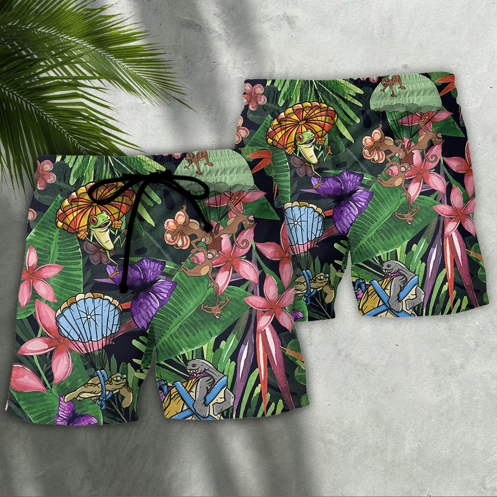 Parasailing Beach Shorts Pattern Detail For Poolside Fun And Easy Warm Weather Wear