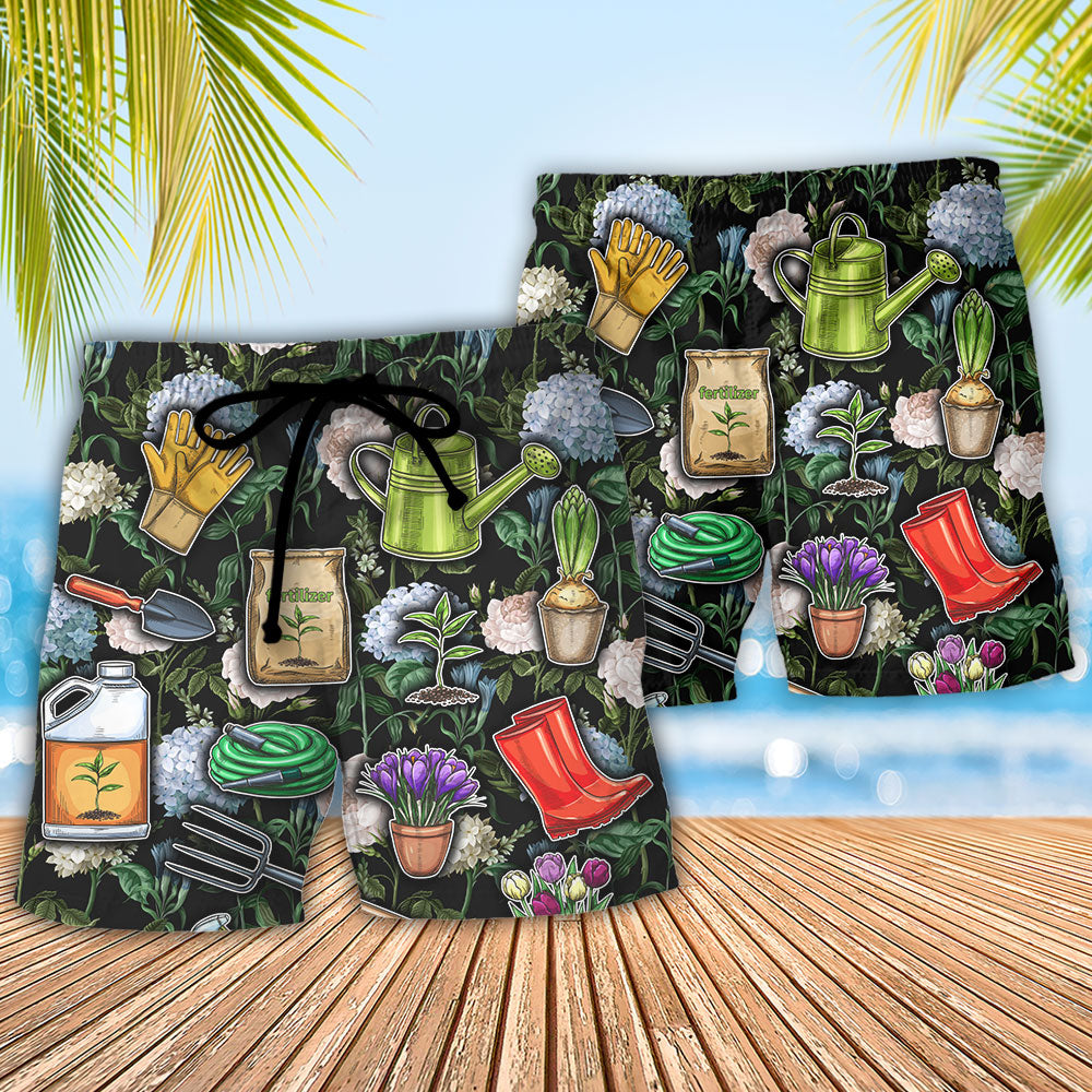 Botanical Vintage Gardening Beach Shorts Pattern Detail For Casual Outings And Travel Ready Comfort
