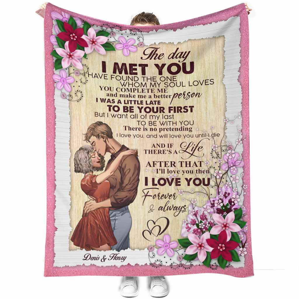 Family My Favorite Place In All The World Personalized Flannel Blanket For Cozy Bedroom Sofa Decor