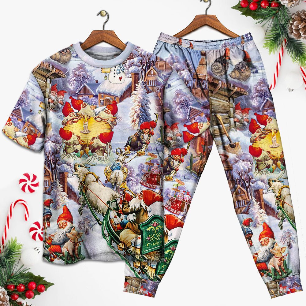 Santa And Christmas Gnomes Short Sleeve Pajamas Set For Holiday Bedtime And Cozy Home Wear