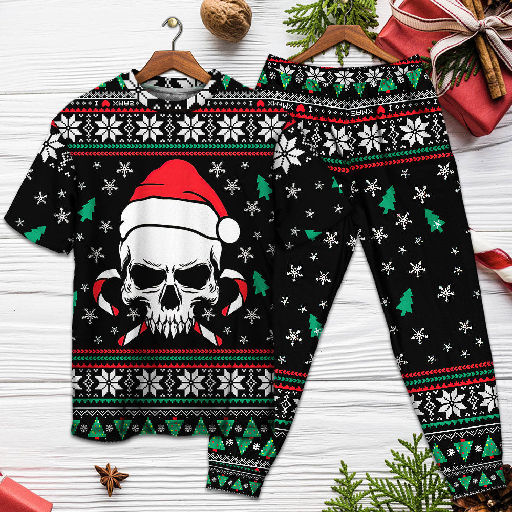 Skull In Santa Hat With Holiday Candy Short Sleeve Pajamas Set For Holiday Travel And Comfortable Home Wear
