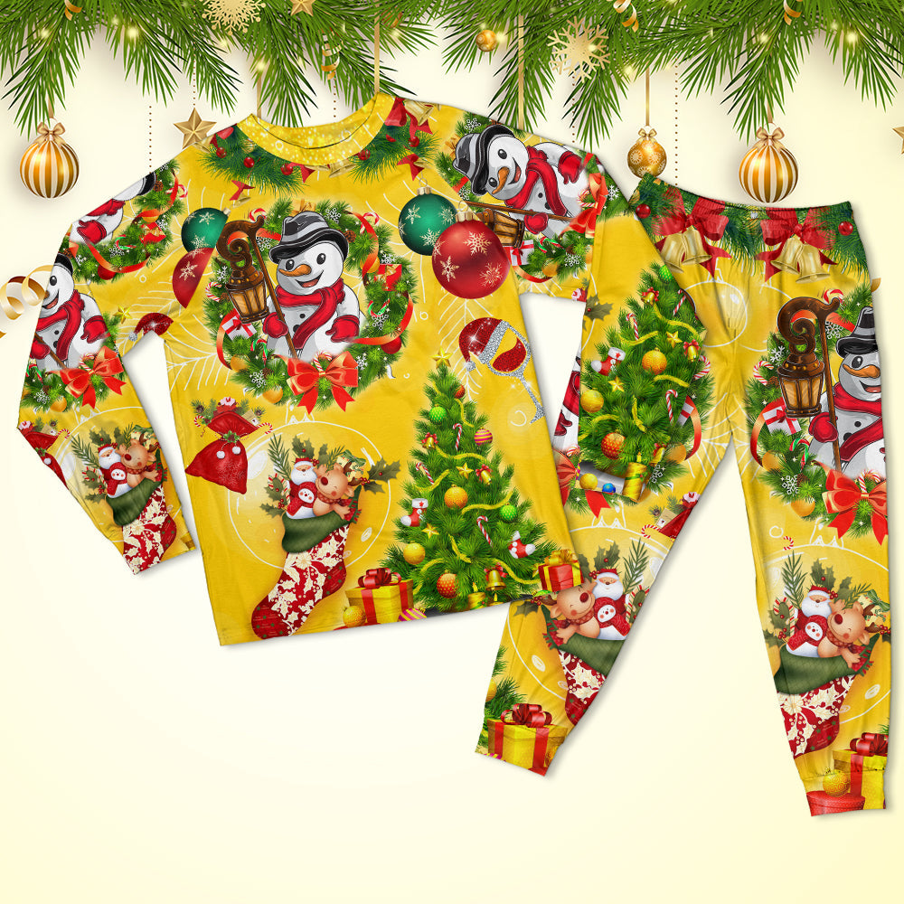 Happy Snowman Christmas Tree Lights Long Sleeve Pajamas Set For Festive Sleepovers And Family Photos