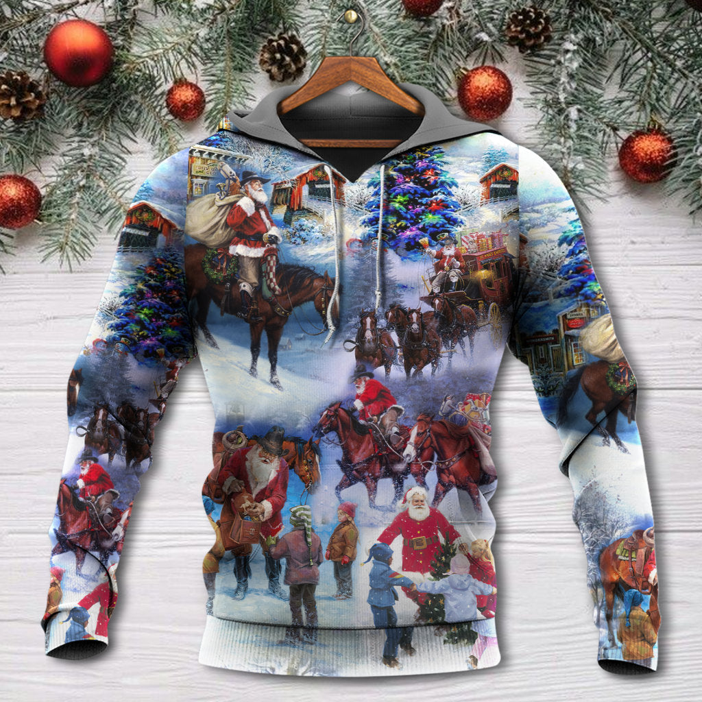 Christmas Cowboy Santa Family Love Hoodie For Christmas Gatherings Outdoor Trips And Relaxed Seasonal Style