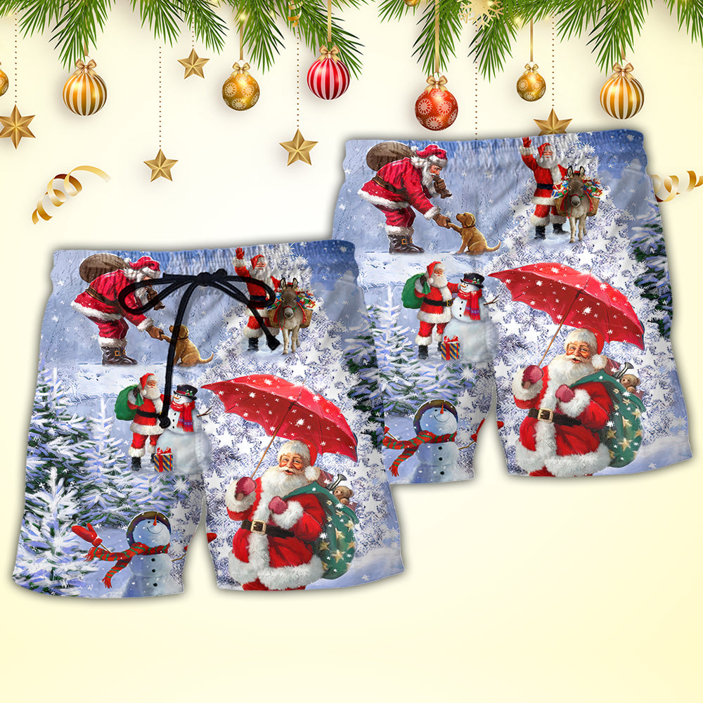 Christmas Santa Tree Beach Shorts Pattern Detail For Casual Outings And Laid Back Styling