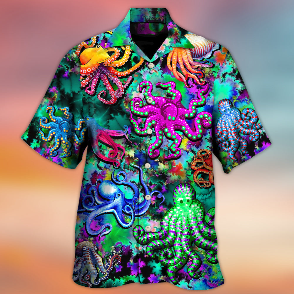 Colorful Octopus Light Hawaiian Shirt Pattern Detail For Vacation Travel And Daily Wear