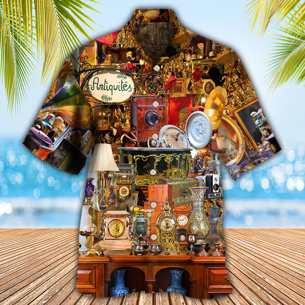 Vintage Creative Treasures Antique Collector Hawaiian Shirt For Summer Vacation, Beach Travel, And Casual Wear