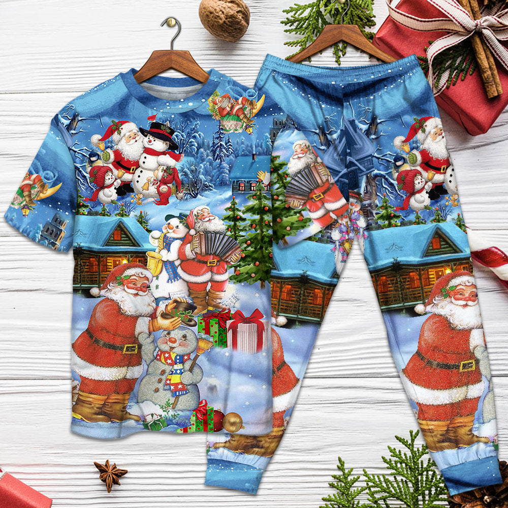 Santa And Snowman Friends Christmas Short Sleeve Pajamas Set For Winter Nights And Thoughtful Gifting