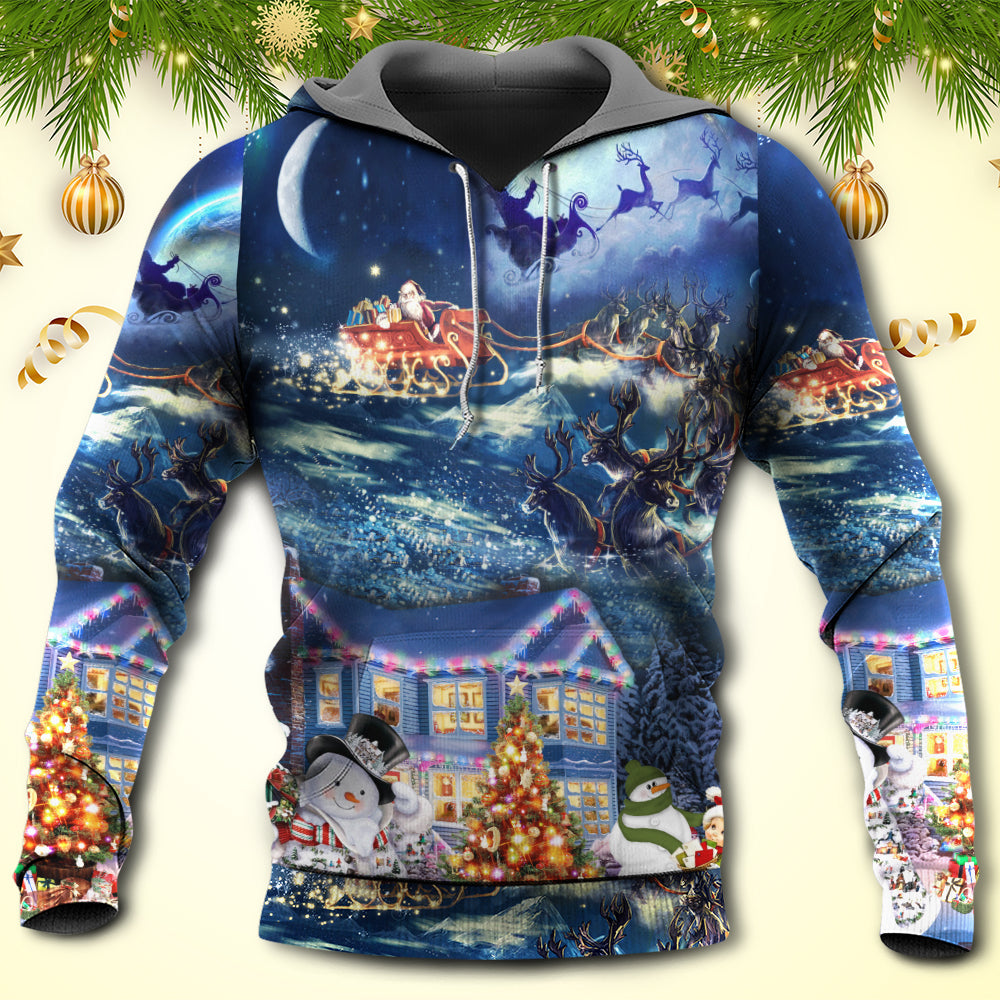 Christmas Family Love Glow Hoodie For Holiday Parties Weekend Outings And Cheerful Gift Giving